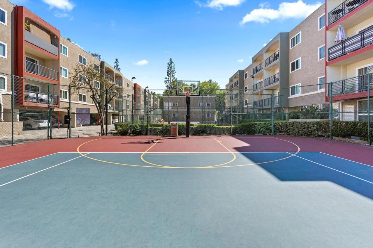 Apartamento Woodland Hills 1br W Pool Gym Nr Warner Center Lax-893 *